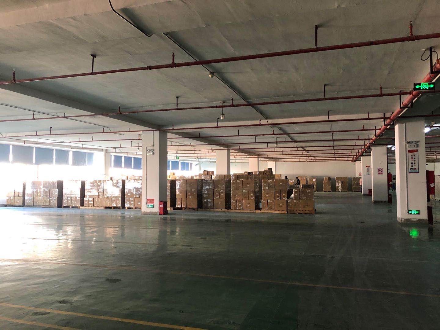 The functions of bonded warehouses! They can be used for tax deferral and stock preparation, export consolidation, and transshipment trade. 