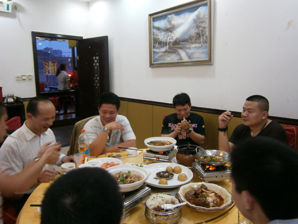 公司3月幼聚，新同事碰头会 So happy !